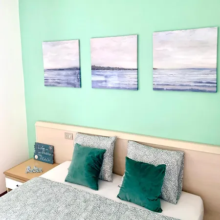De Lux 3min From The Beach, Swimming Pool, Parking Apartment